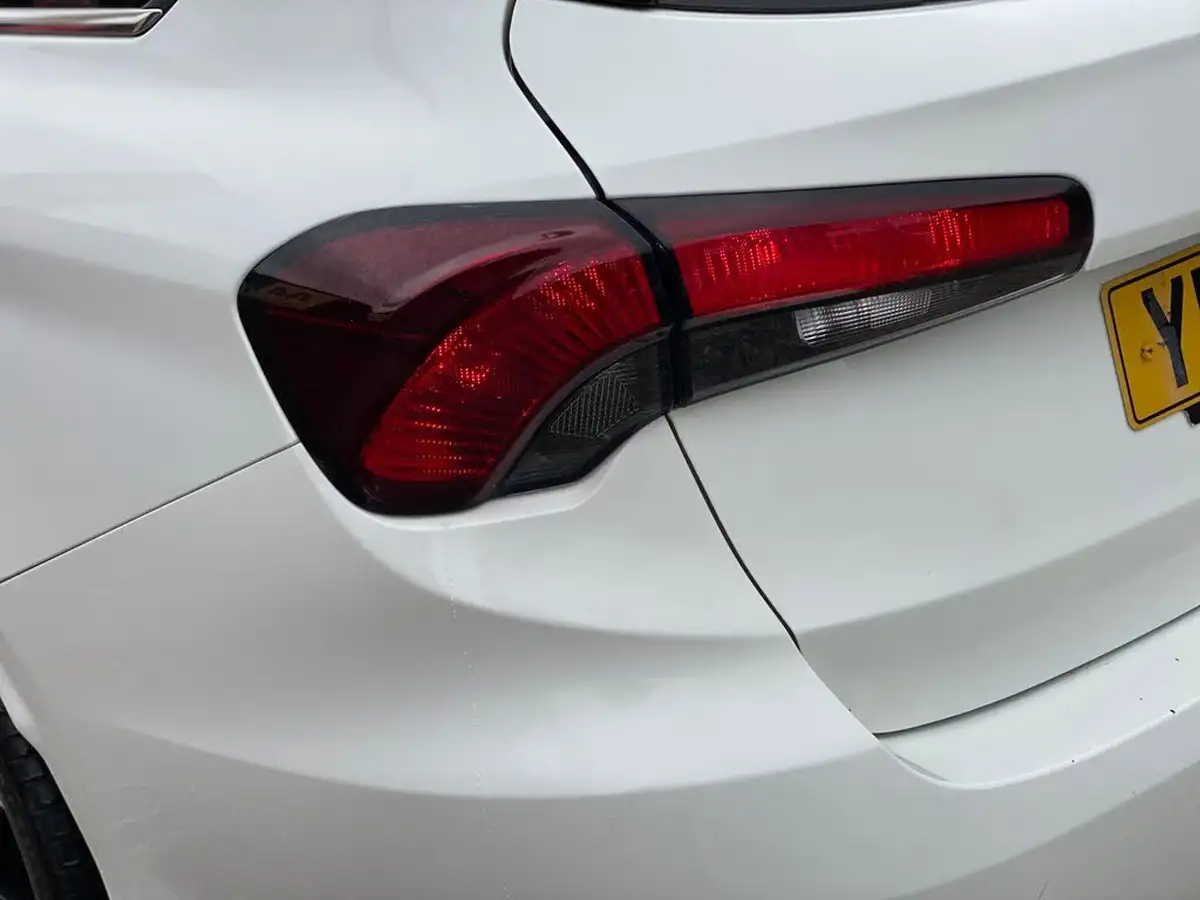 2019-fiat-tipo-16multijet-ii-lounge-ss-station-wagon-big-21