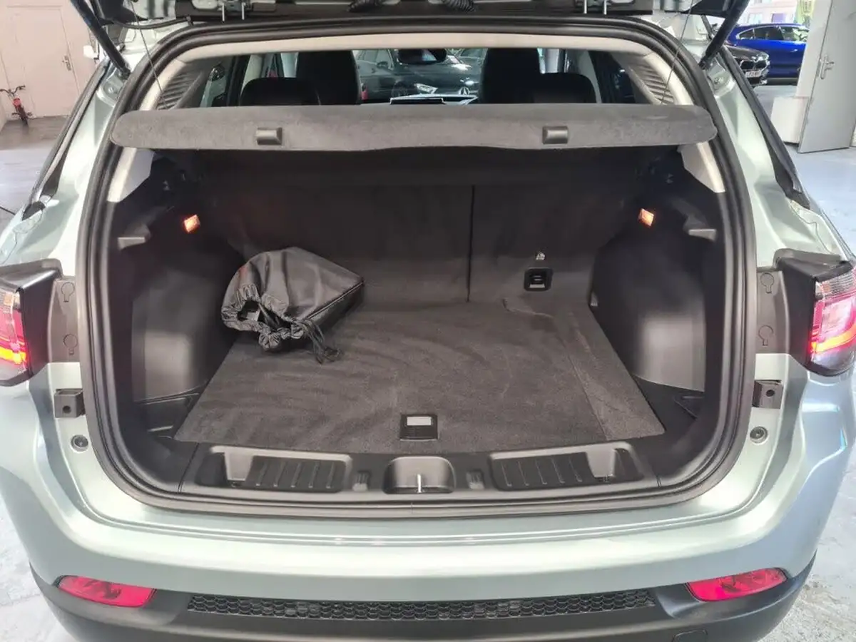 2022-jeep-compass-13-gse-upland-big-17
