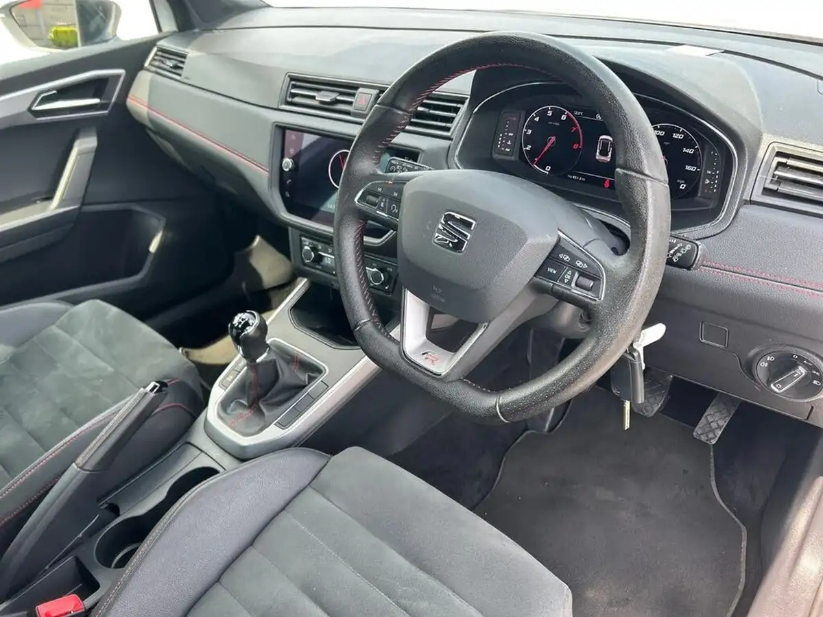 2020-seat-arona-10-tsi-fr-sport-115ps-big-8