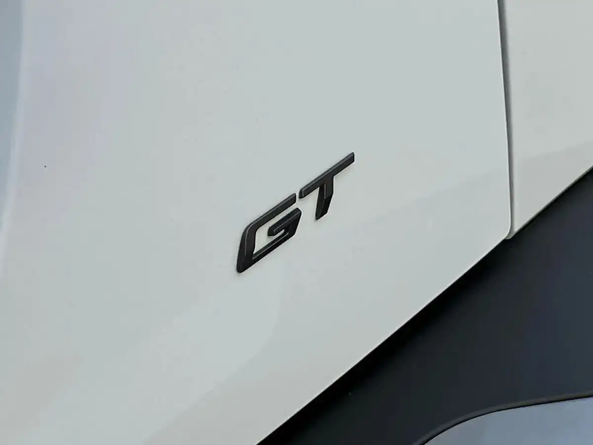 2024-peugeot-2008-suv-e-gt-136ps-50kwh-big-60