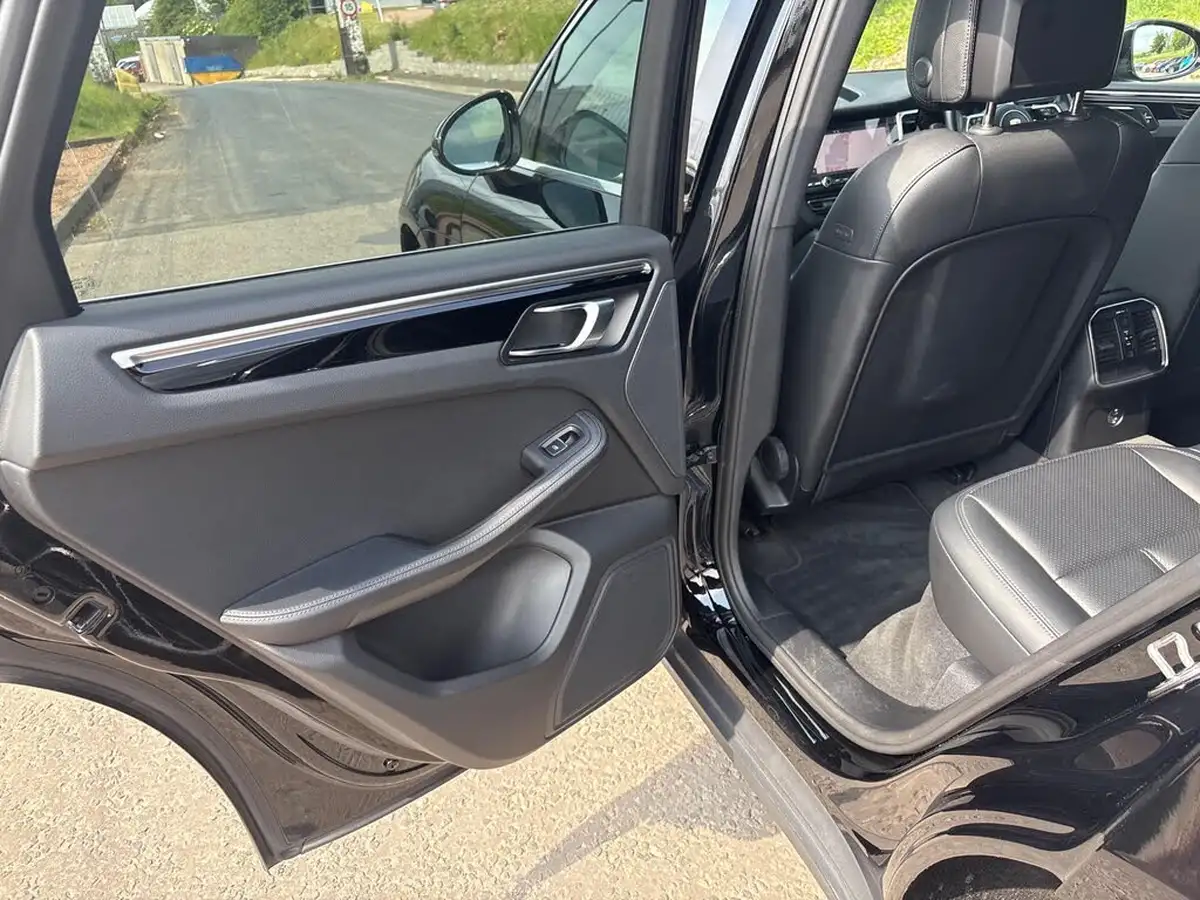 2019-porsche-macan-30-v6-s-big-34