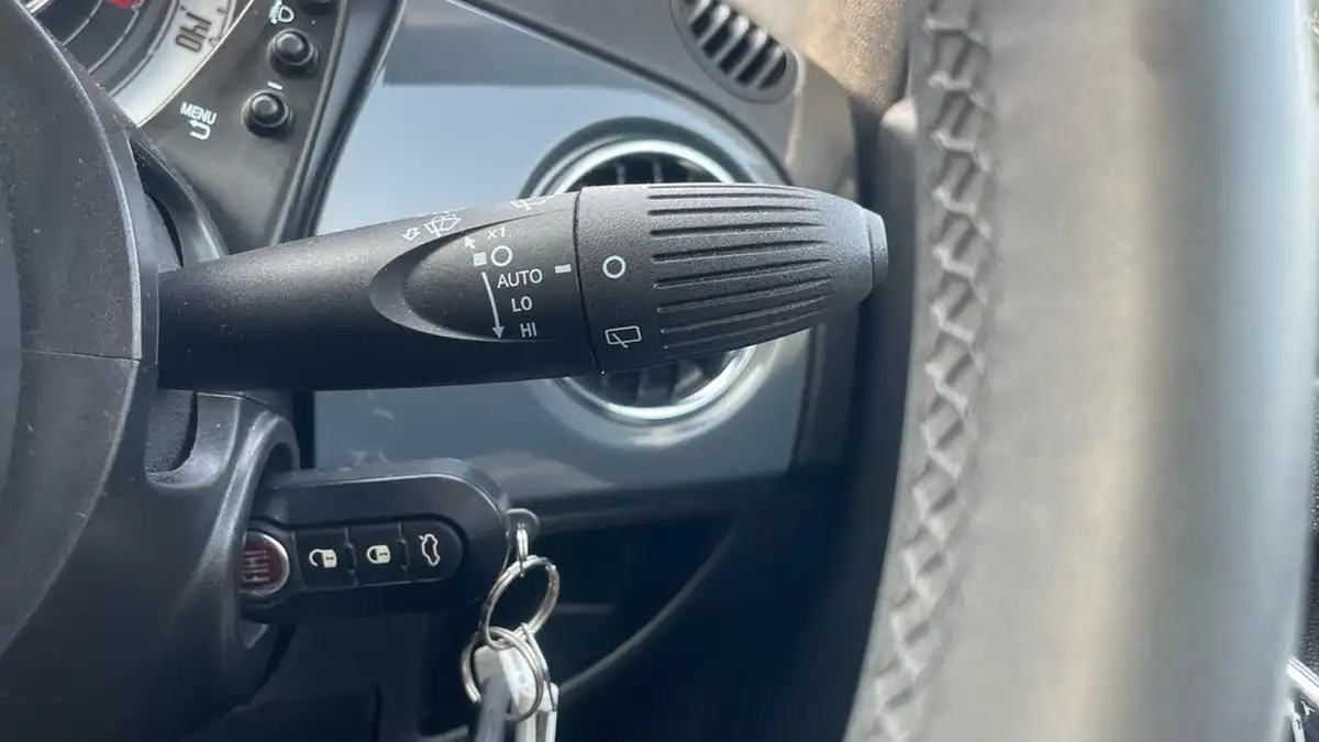 2022-fiat-500-10-dolcevita-big-27