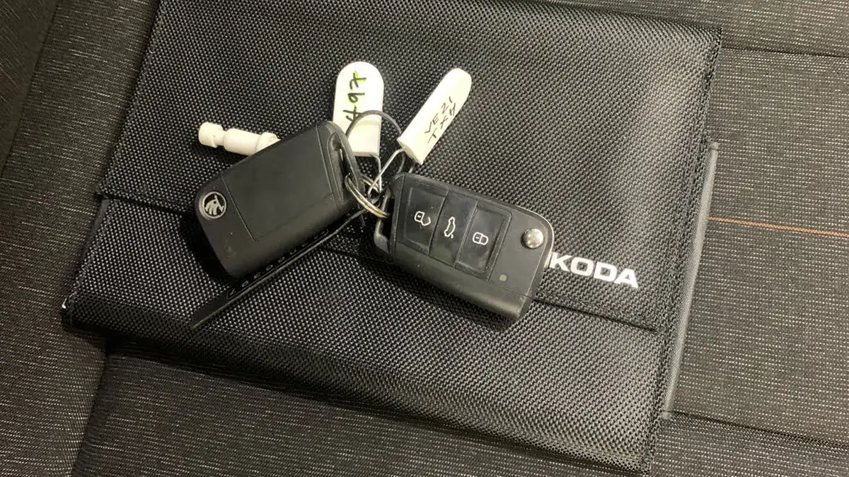 2021-skoda-scala-15-tsi-se-l-dsg-big-38