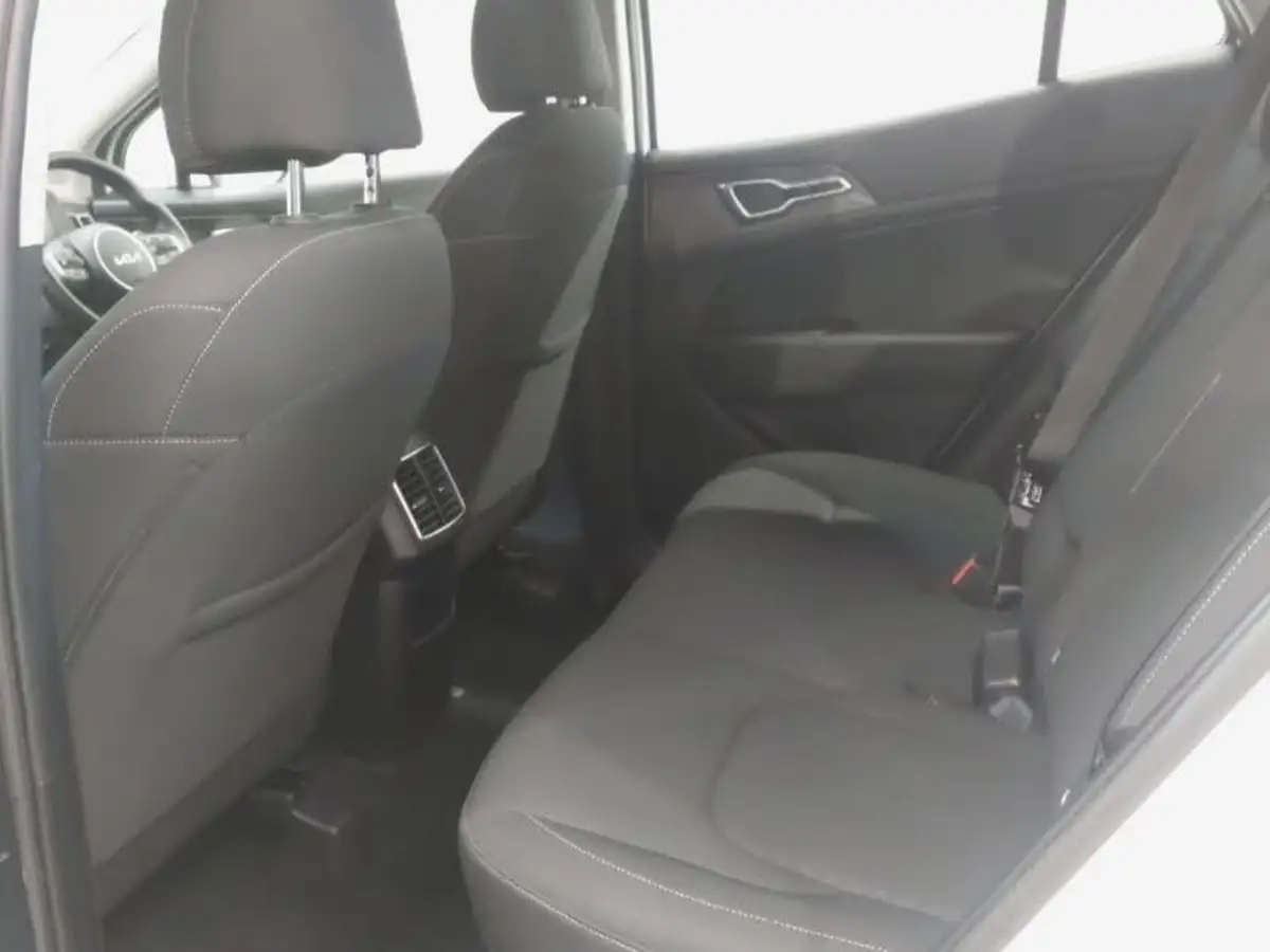 2022-kia-sportage-16crdi-2-113bhp-big-5