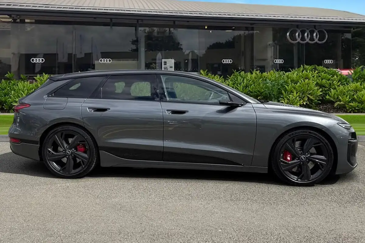 2025-audi-s6-e-tron-e-launch-edition-big-2