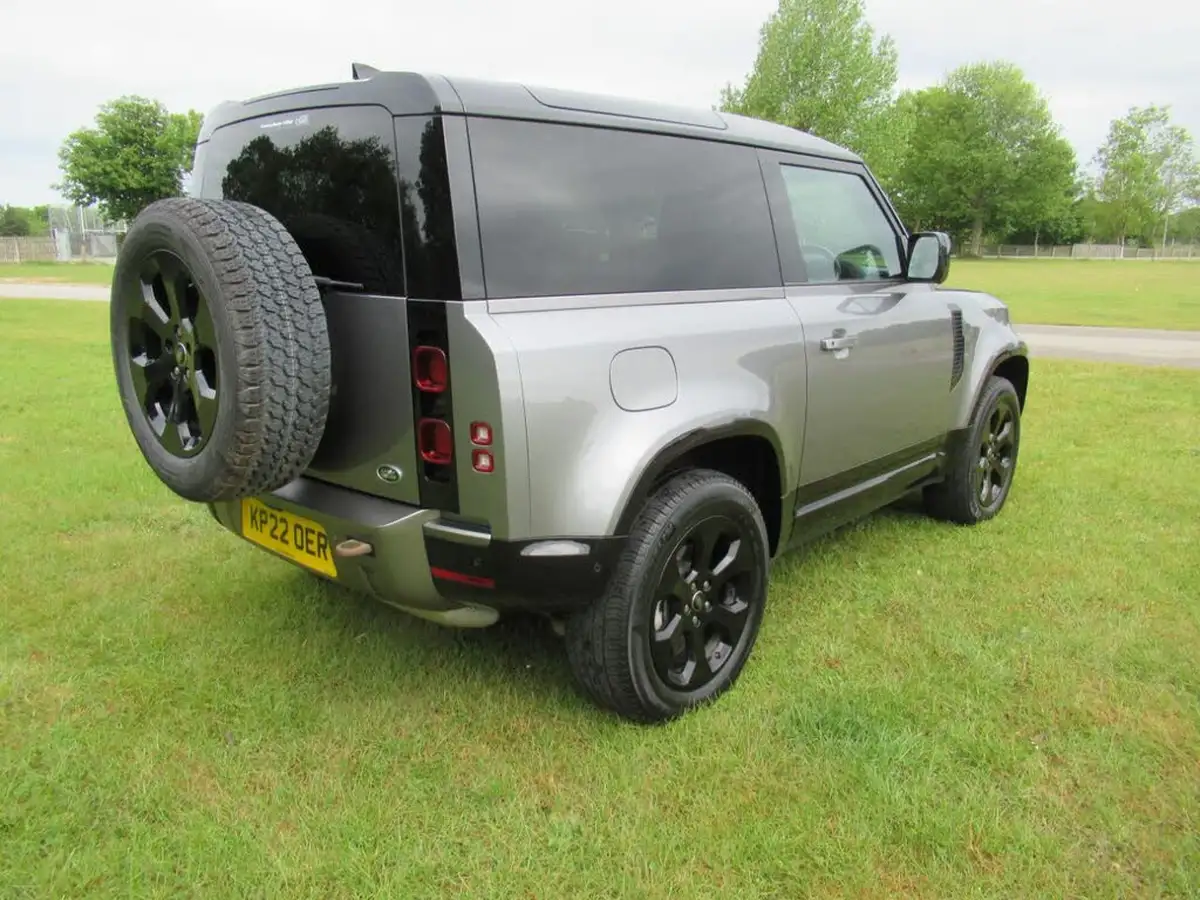 2021-land-rover-90-defender-30-d250-x-dynamic-se-big-5