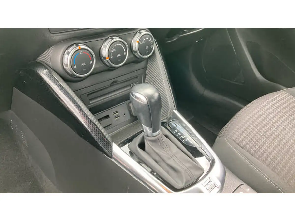 2019-mazda-mazda2-15-se-l-nav-auto-big-12