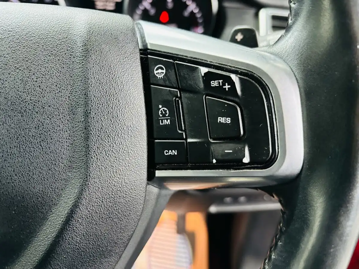 2016-land-rover-discovery-sport-20td4-se-180ps-awd-ss-auto-big-17
