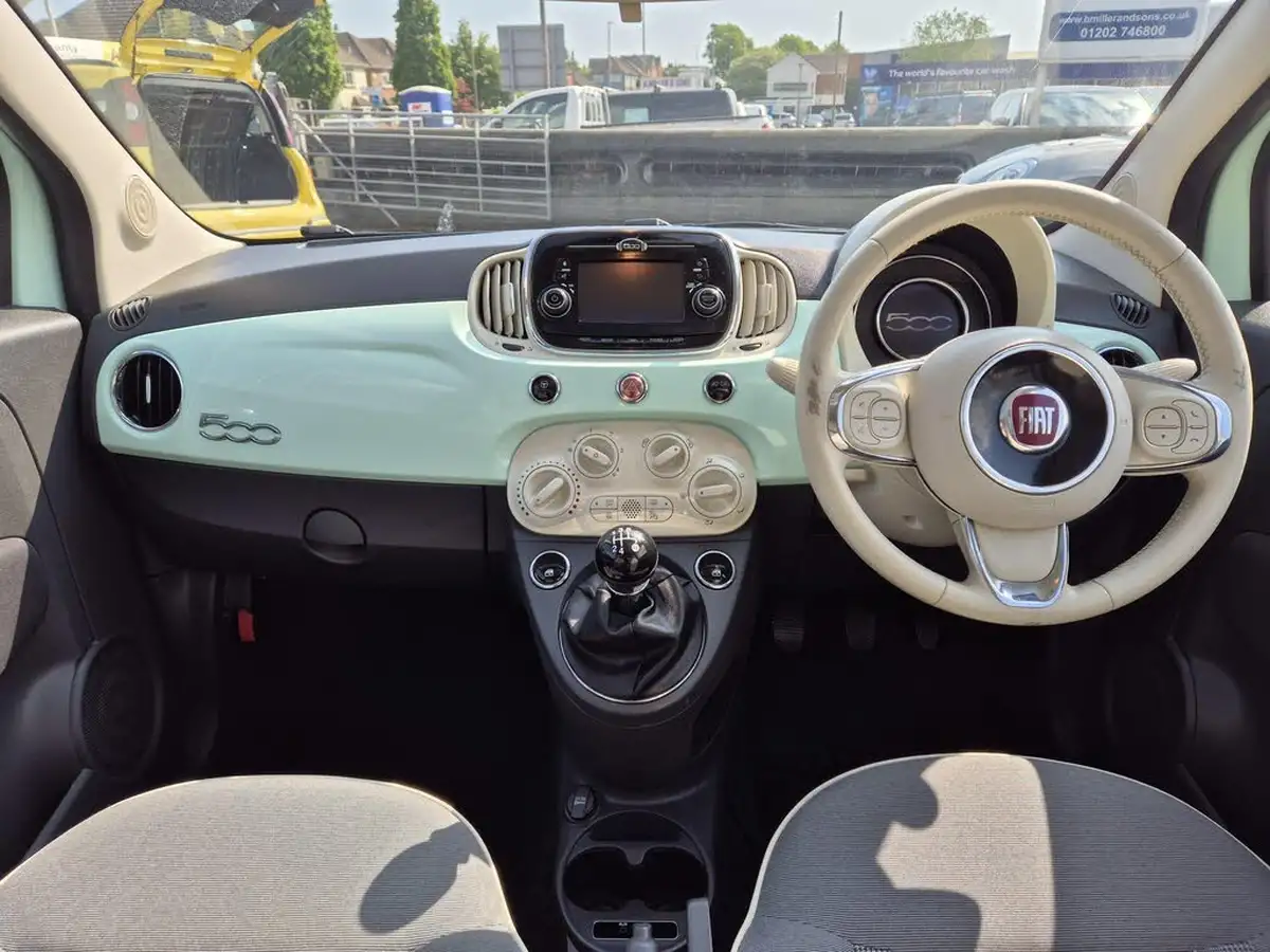 2016-fiat-500-12-lounge-big-11
