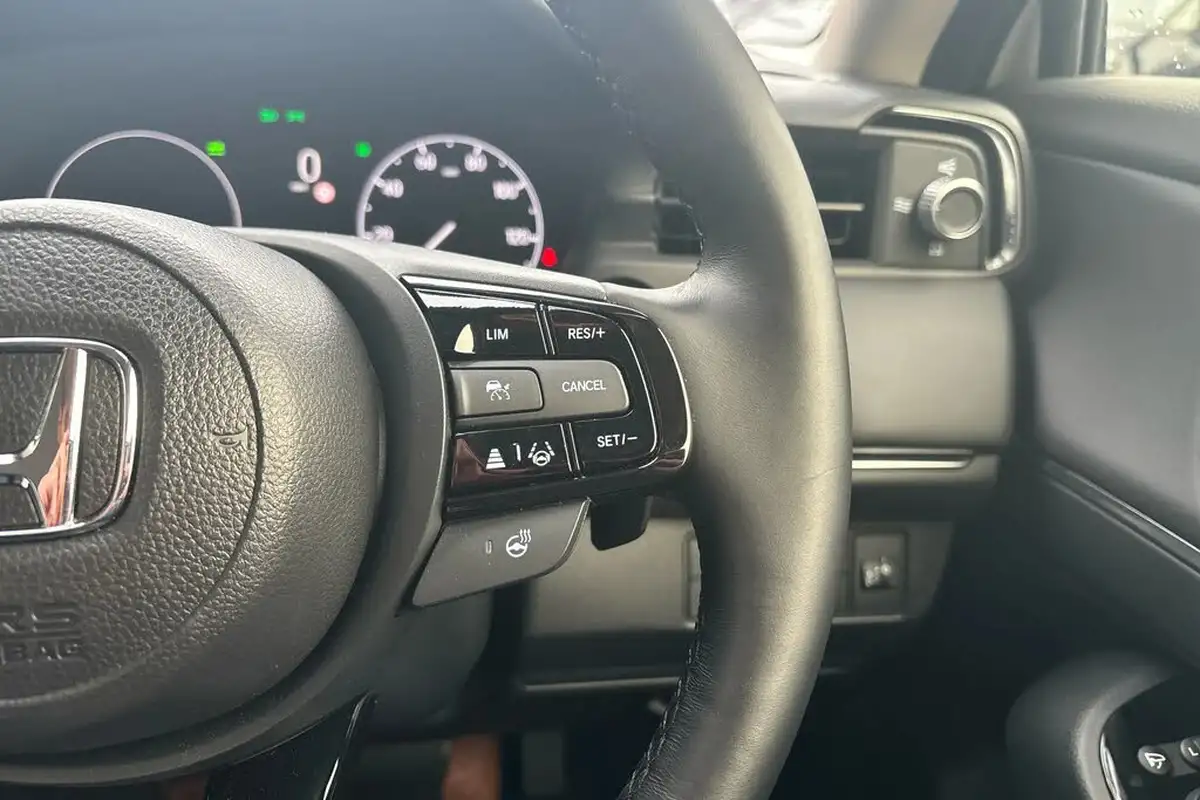 2021-honda-hr-v-15-i-mmd-advance-big-30