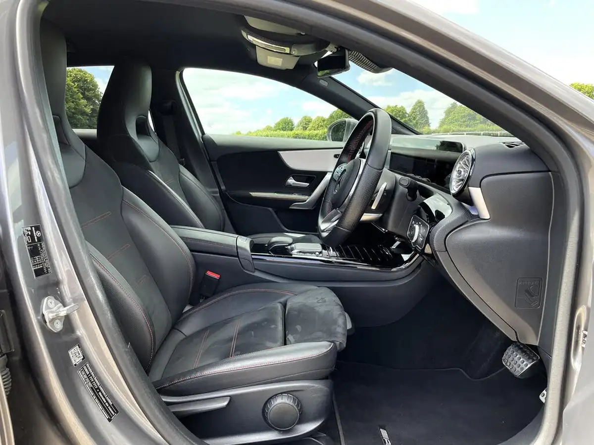2020-mercedes-benz-a-class-13-a250e-amg-line-premium-hatchback-5d-big-26
