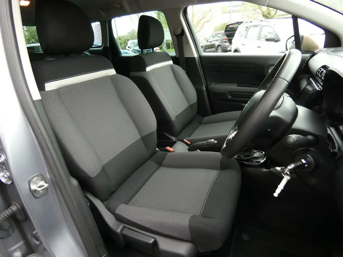 2022-citroen-c3-aircross-12-puretech-c-series-edition-big-14