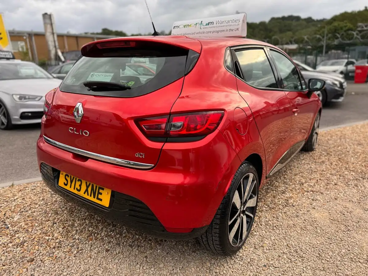 2013-renault-clio-15dci-dynamique-s-medianavss-big-11