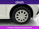 2021-dacia-sandero-10-sce-essential-small-26