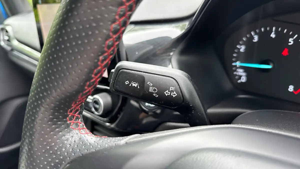 2019-ford-fiesta-10t-st-line-100ps-3d-big-23