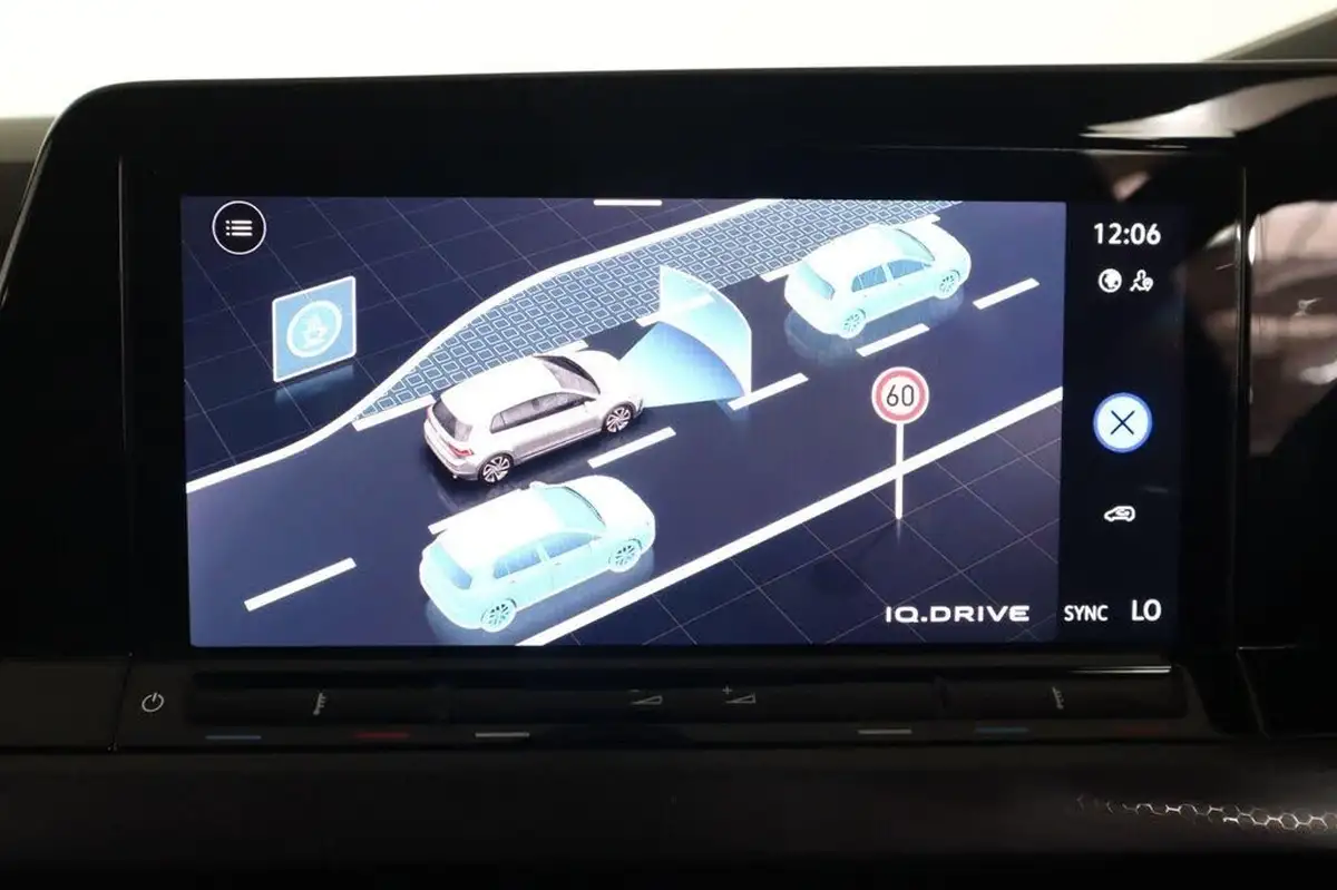 2023-volkswagen-golf-20-tsi-gti-dsg-big-42