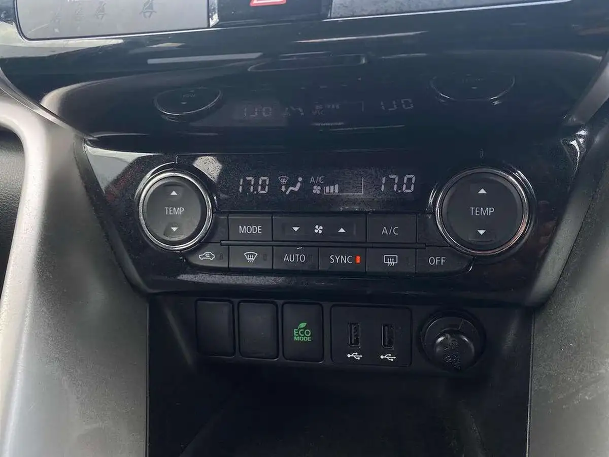 2018-mitsubishi-eclipse-cross-15-4-auto-big-11