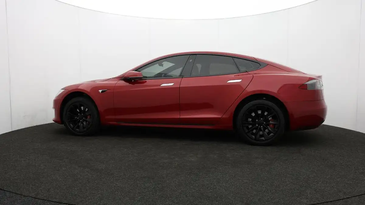 2018-tesla-model-s-e-100d-big-60