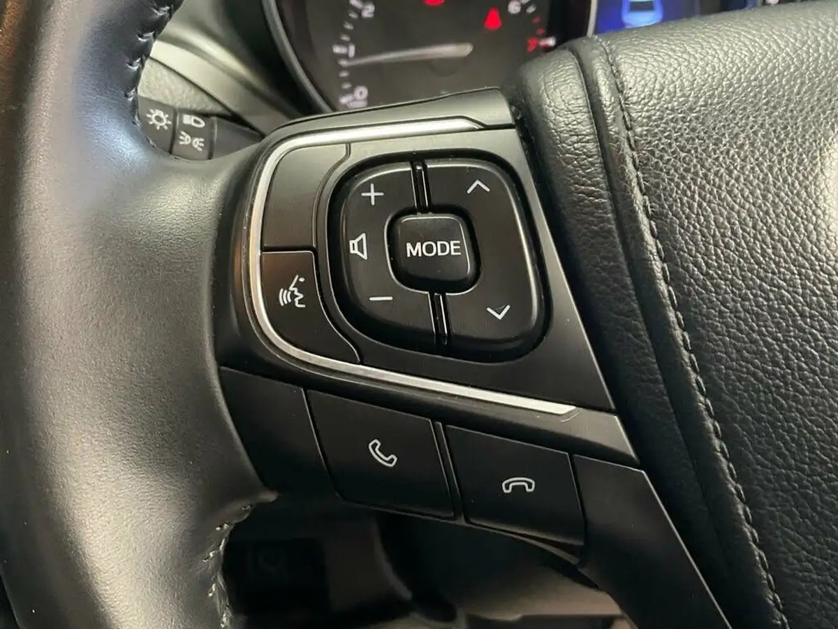 2017-toyota-avensis-18-v-matic-business-edition-saloon-4d-big-38