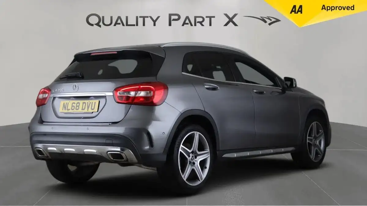 2018-mercedes-benz-gla-class-16-gla-200-amg-line-156ps-executive-big-5