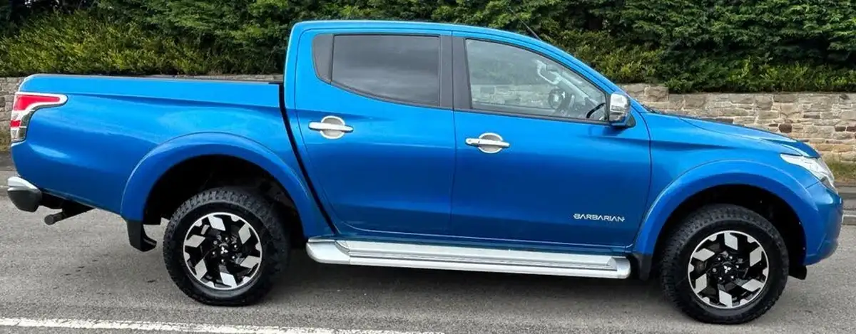 2017-mitsubishi-l200-24di-d-barbarian-178bhp-eu6-auto-big-2