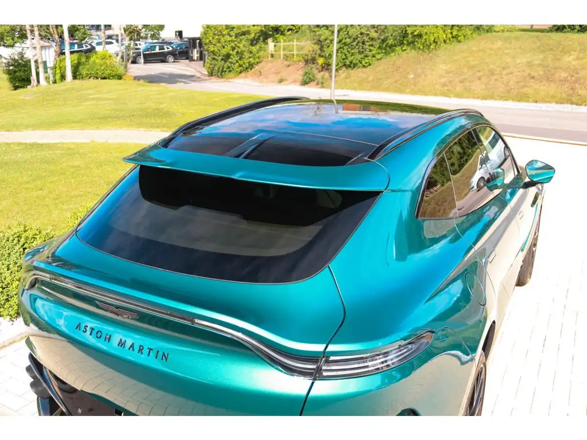 2024-aston-martin-dbx-40-v8-big-22