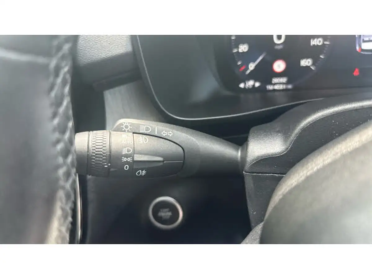 2022-volvo-xc40-15-t5-inscription-pro-big-22