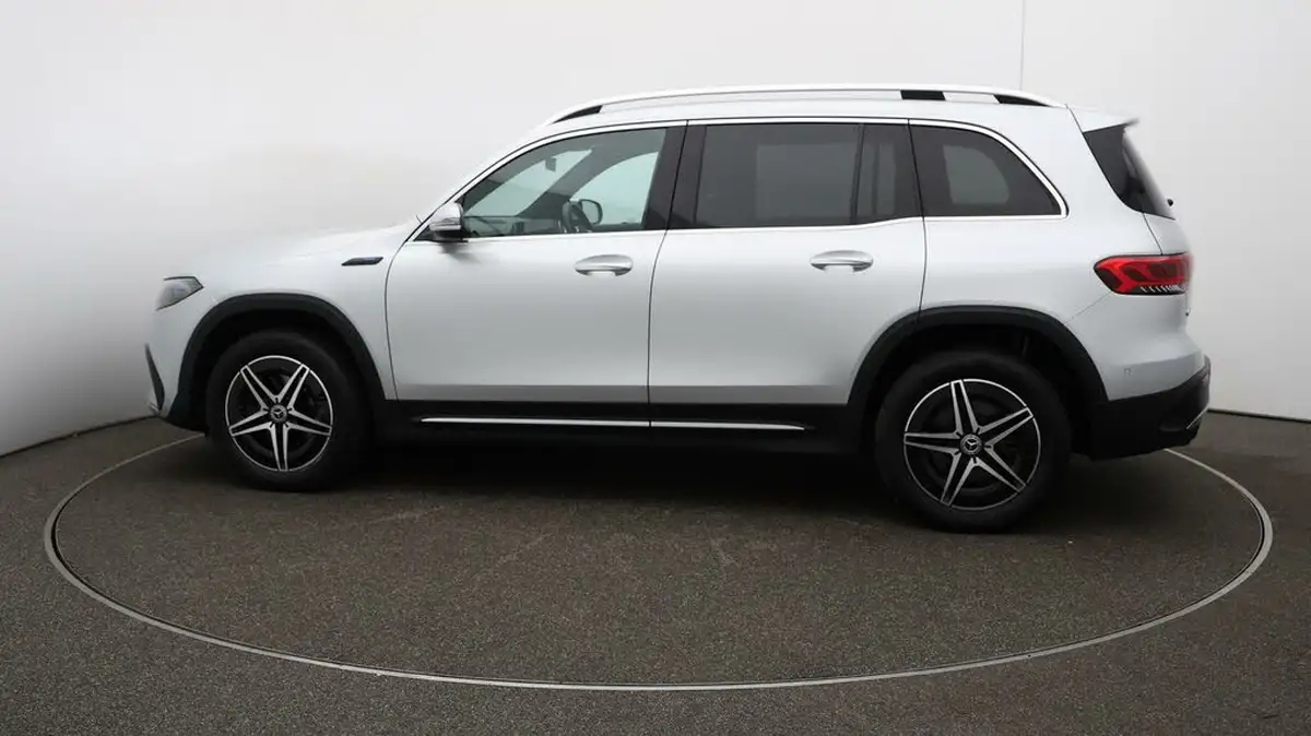 2022-mercedes-benz-eqb-e-eqb-350-amg-line-big-62