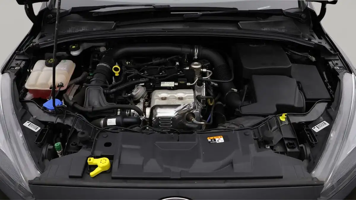 2018-ford-focus-10t-st-line-140ps-hatchback-big-19