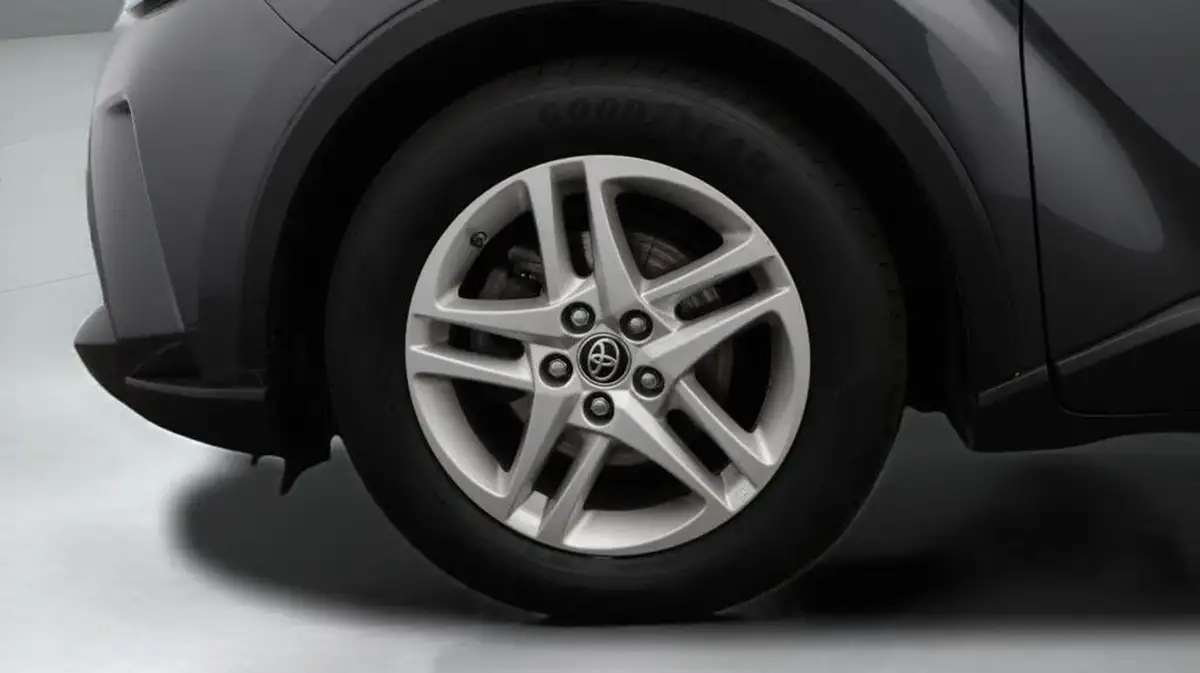 2021-toyota-c-hr-18-vvt-i-icon-big-18