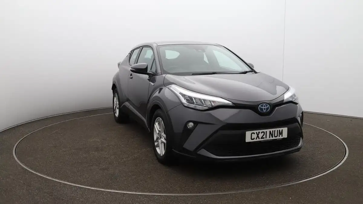 2021-toyota-c-hr-18-vvt-i-icon-big-42