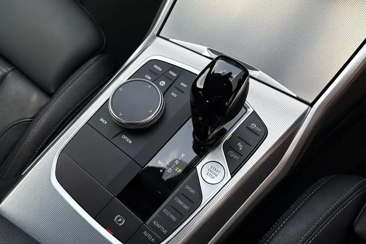 2022-bmw-3-series-20-320i-xdrive-m-sport-big-21