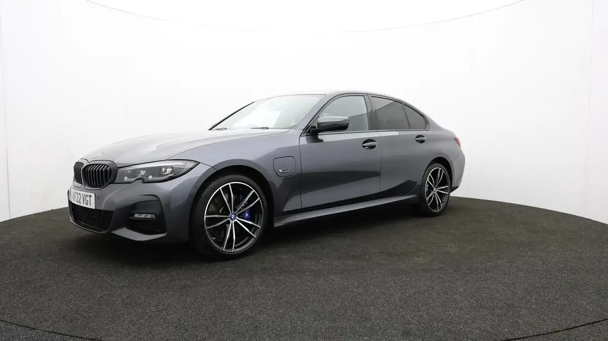 2022-bmw-3-series-20-330e-m-sport-pro-pack-saloon-4d-big-55