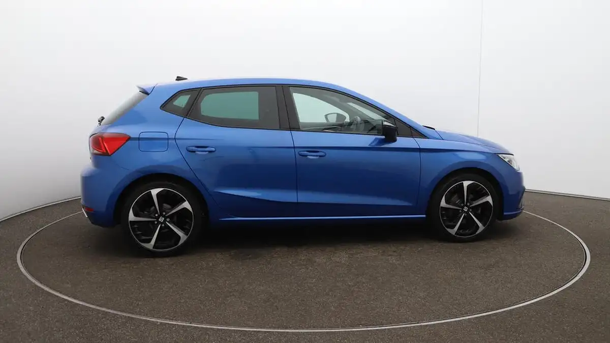 2022-seat-ibiza-10-tsi-fr-sport-110ps-big-48