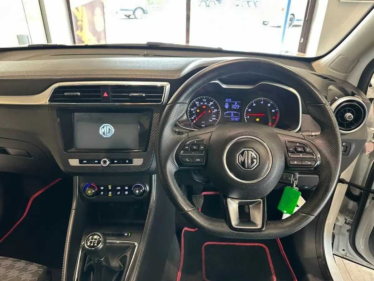 2018-mg-zs-suv-15-vti-tech-excite-big-17
