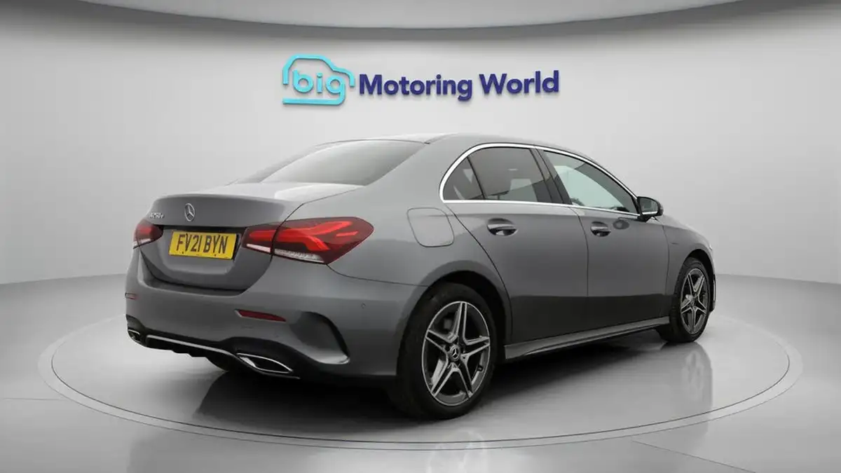 2021-mercedes-benz-a-class-13-a250e-amg-line-executive-saloon-4d-big-7