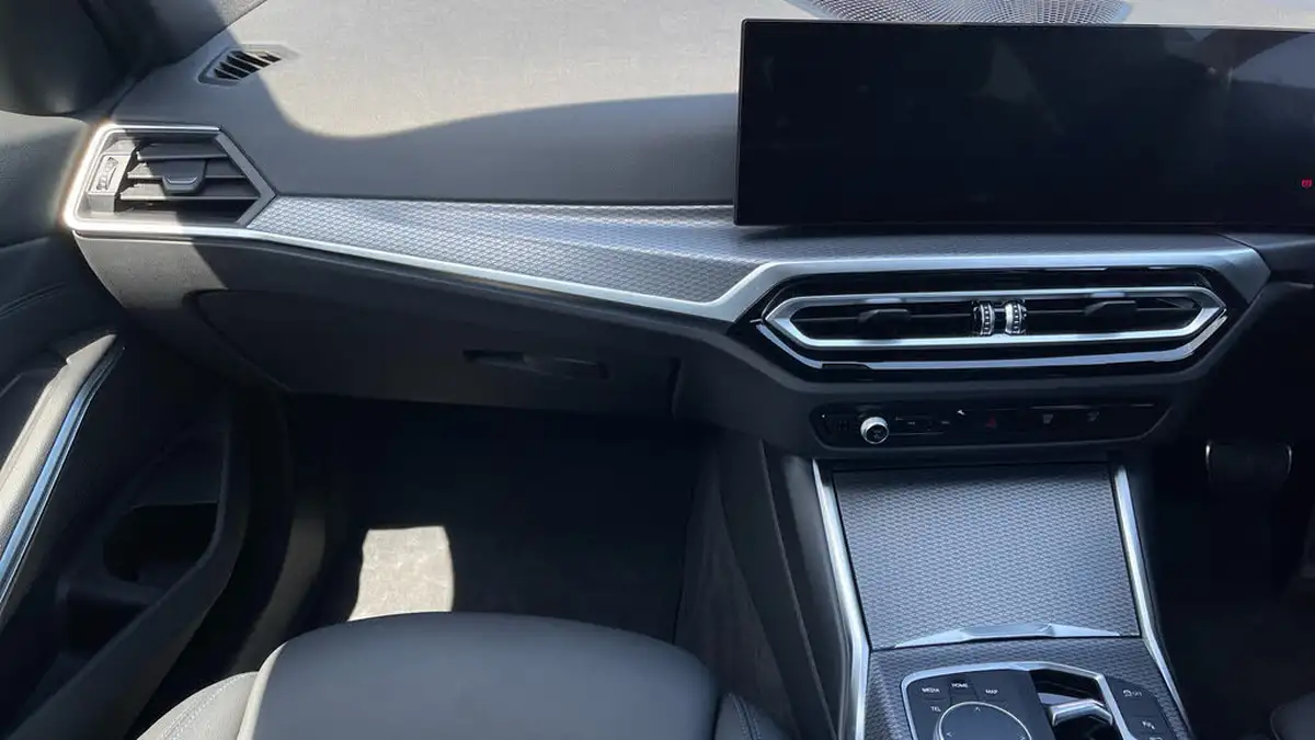 2022-bmw-3-series-20-330e-m-sport-touring-5d-big-11