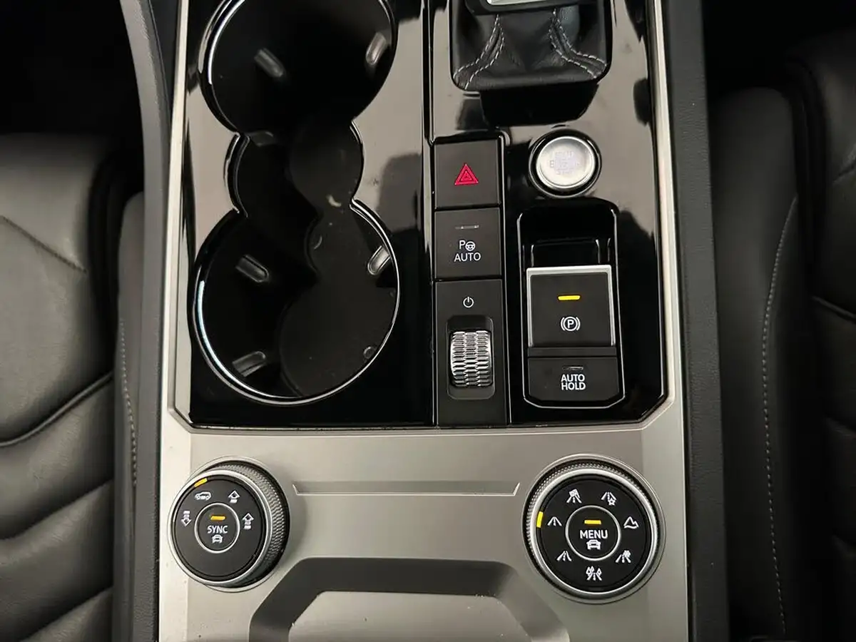 2020-volkswagen-touareg-30tdi-black-edition-286ps-big-35