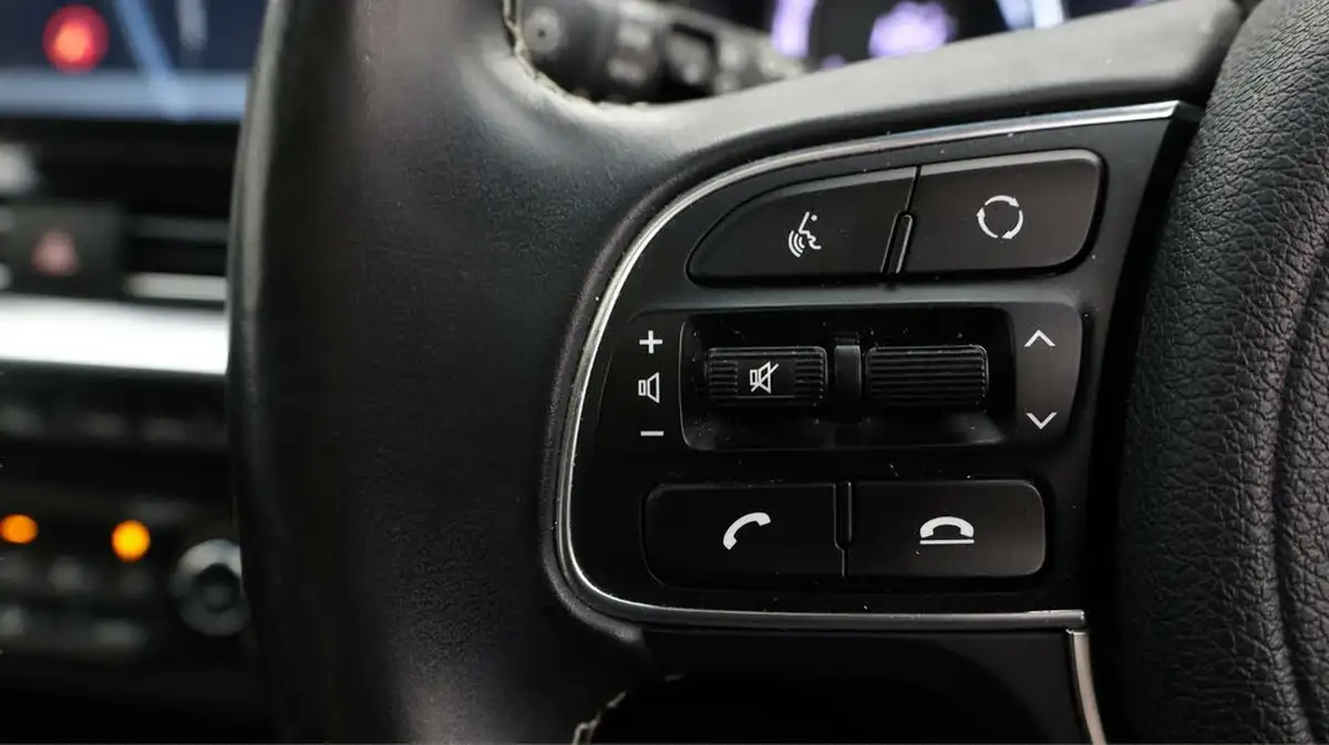 2021-kia-e-niro-ev-4-big-25