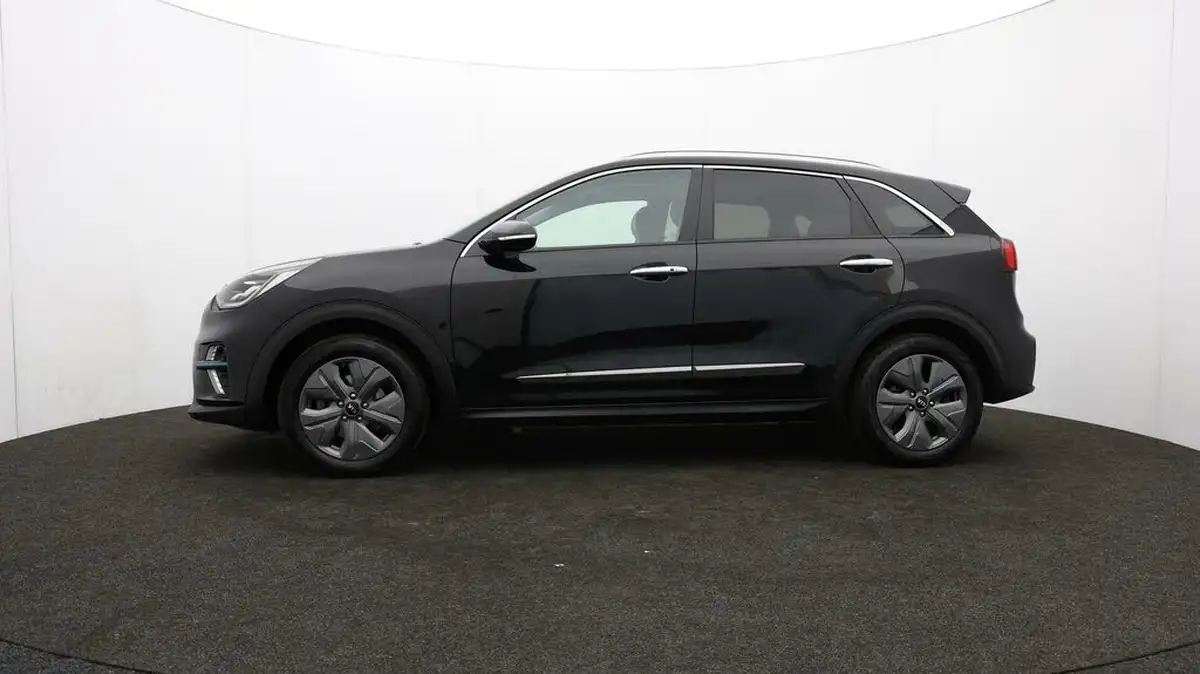 2021-kia-e-niro-ev-4-big-65
