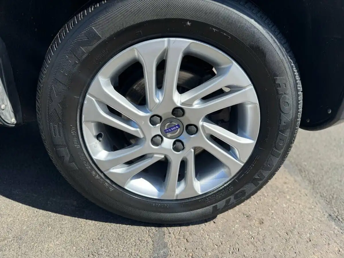 2017-volvo-xc60-20td-d4-se-geartronic-big-29