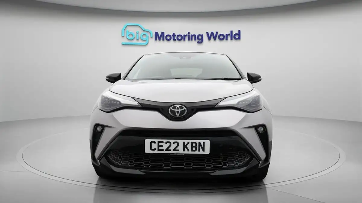 2022-toyota-c-hr-18-vvt-i-gr-sport-big-2