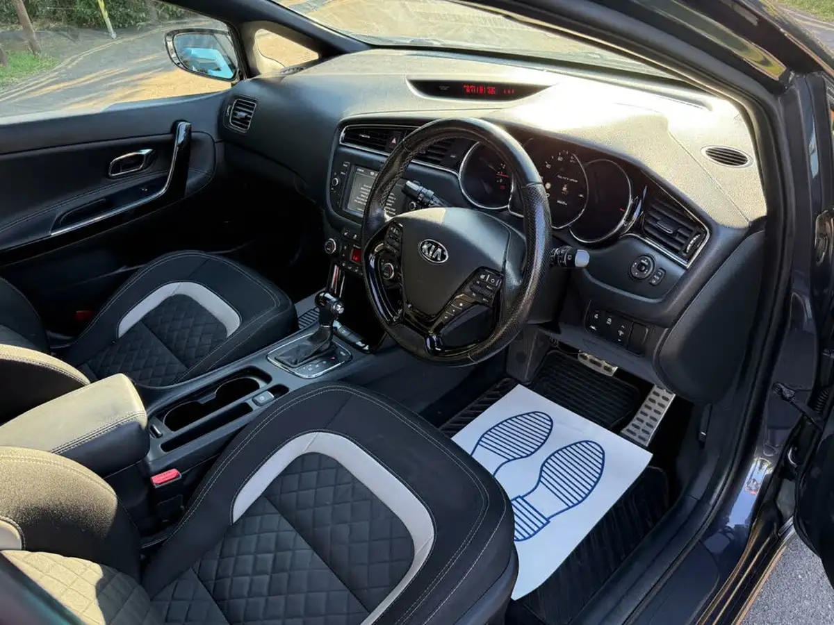 2017-kia-ceed-16crdi-gt-line-s-hatchback-dct-big-14