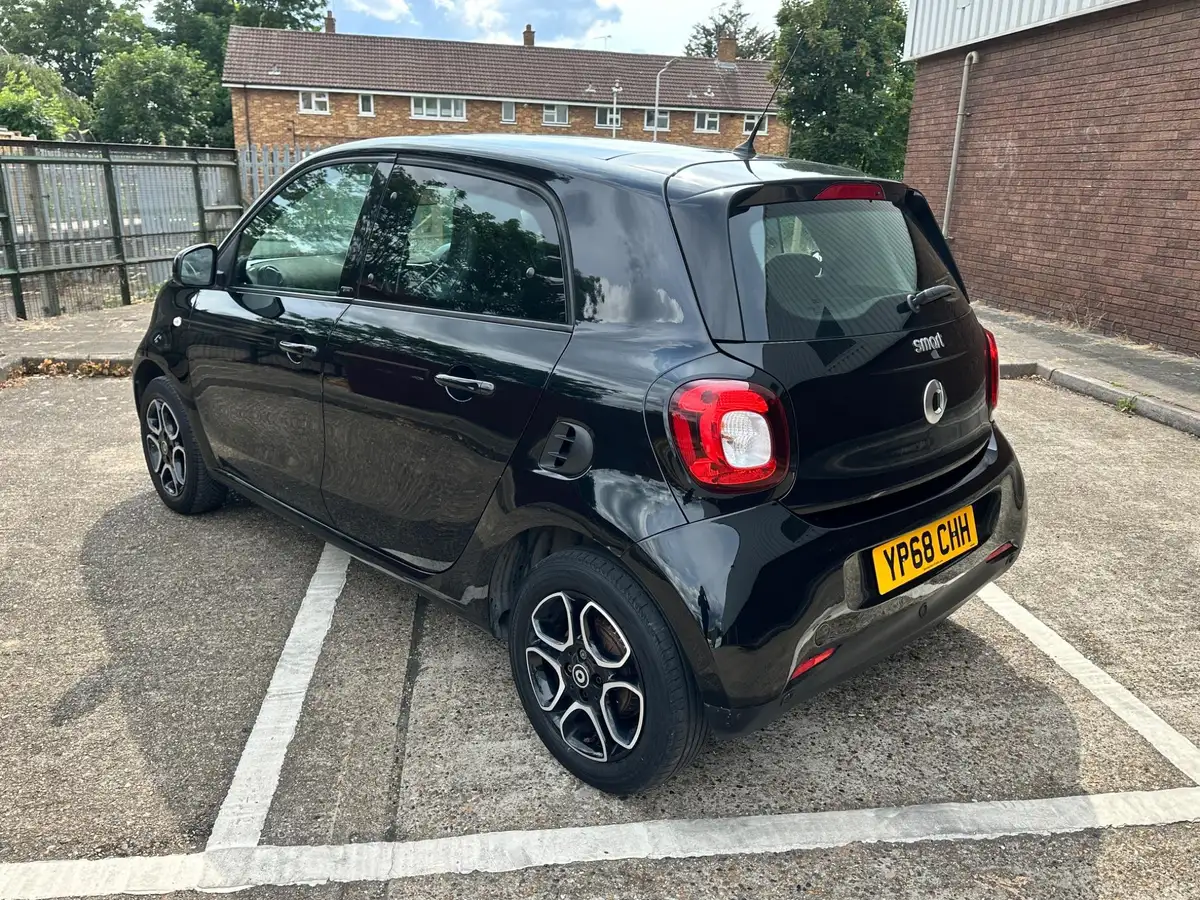 2018-smart-forfour-10-prime-premium-twinamic-big-4
