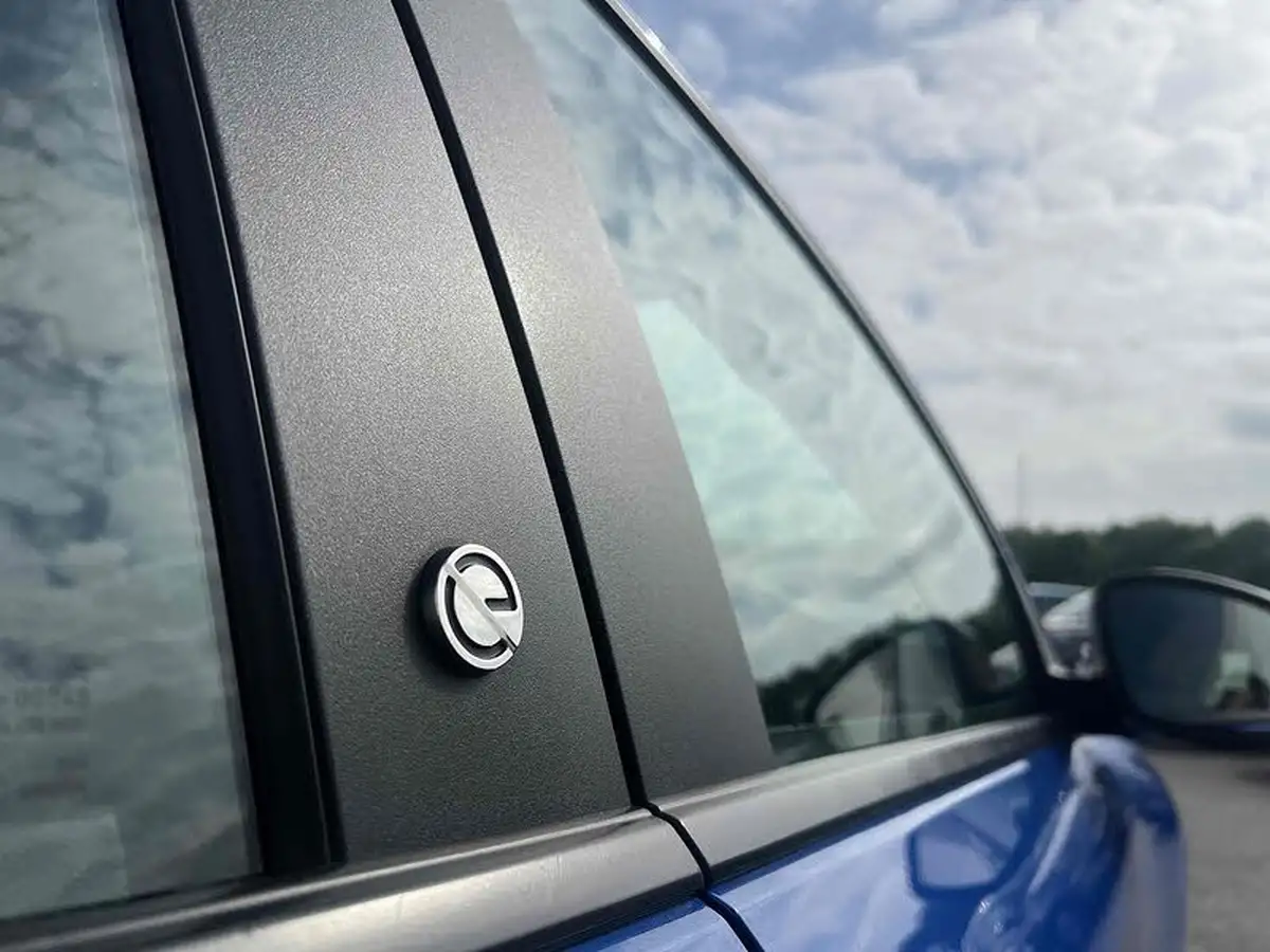 2020-vauxhall-corsa-e-se-nav-74kw-big-40