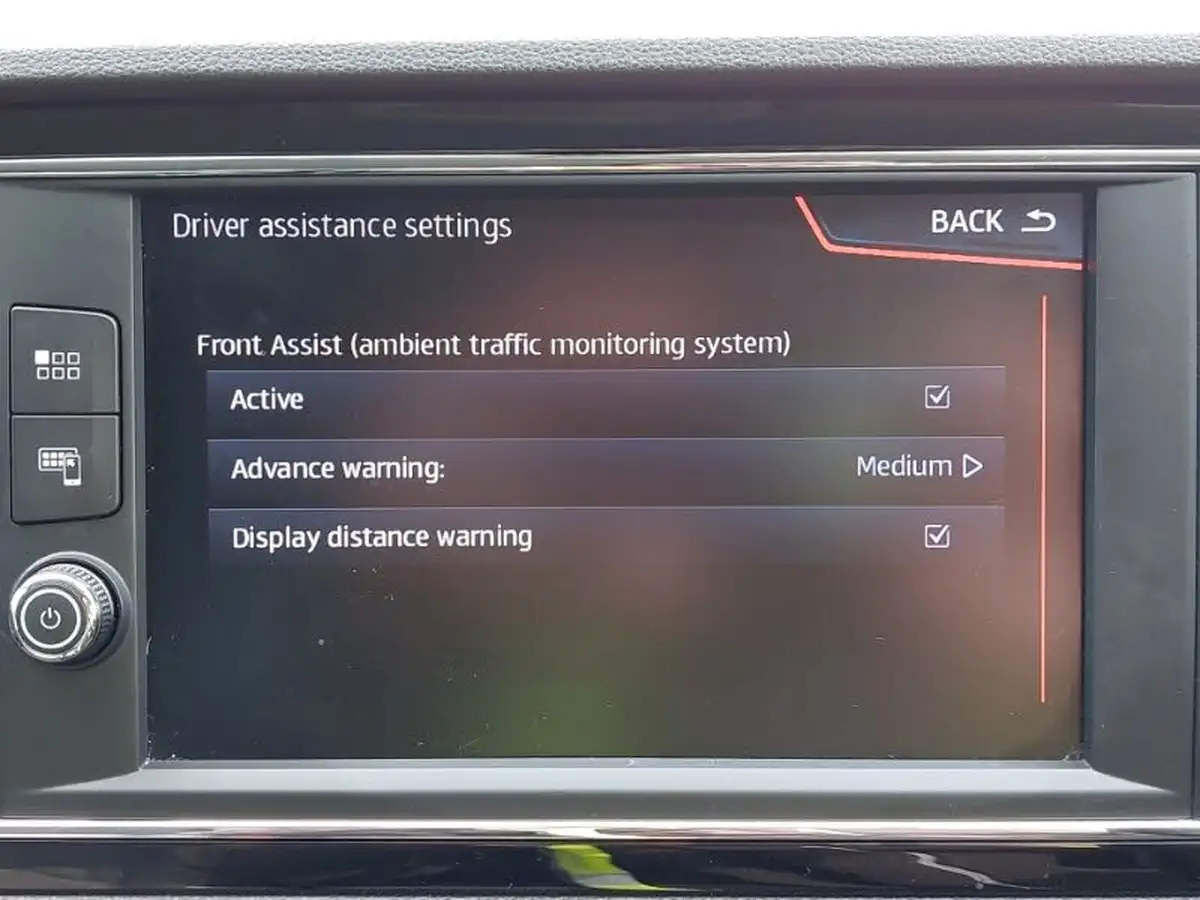 2020-seat-leon-15-tsi-evo-fr-black-edition-150ps-estate-big-16