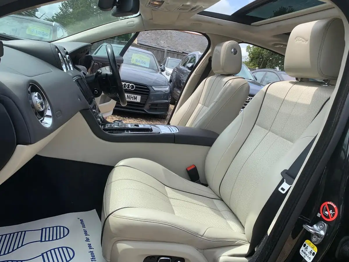 2015-jaguar-xj-series-30td-xj-portfolio-swb-auto-big-41