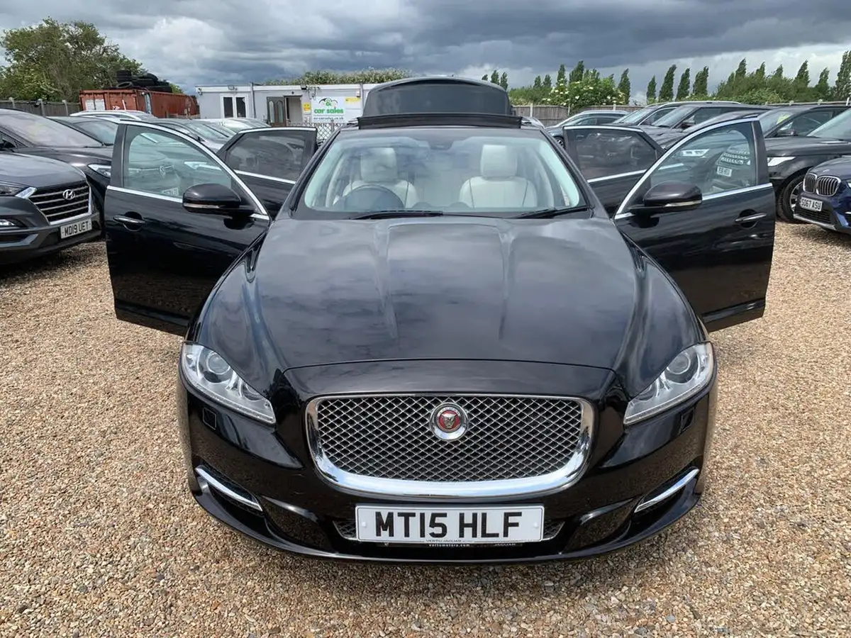 2015-jaguar-xj-series-30td-xj-portfolio-swb-auto-big-65