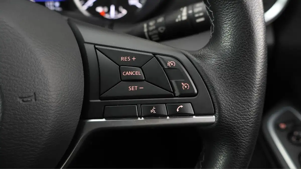 2022-nissan-micra-10-ig-t-n-sport-cvt-big-23