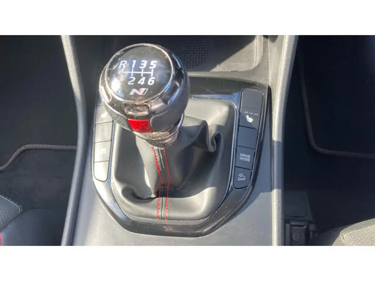 2022-hyundai-tucson-16-t-gdi-n-line-150ps-big-24